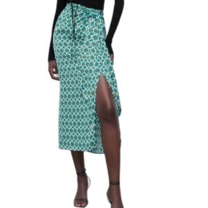 Zara Midi Skirt Satin Effect Side Slit Knot Detail at Waist Women’s Size Small